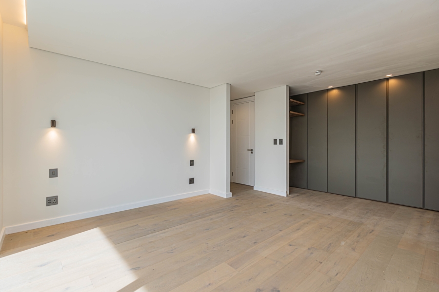 3 Bedroom Property for Sale in Fresnaye Western Cape